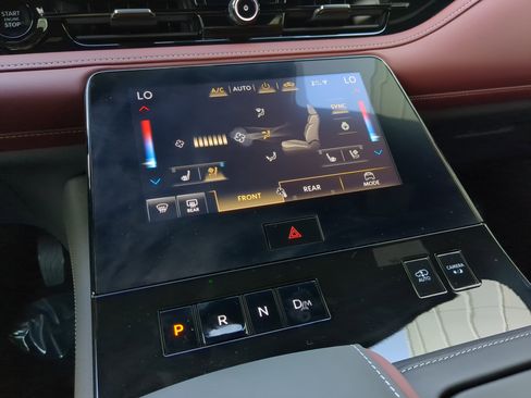 New 2026 INFINITI QX80 Autograph image 32