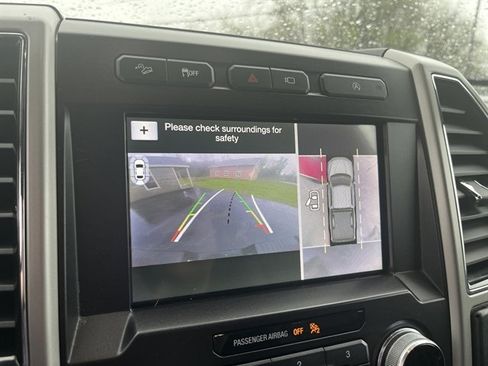 Used 2018 Ford F150 Lariat w/ Equipment Group 502A Luxury image 27