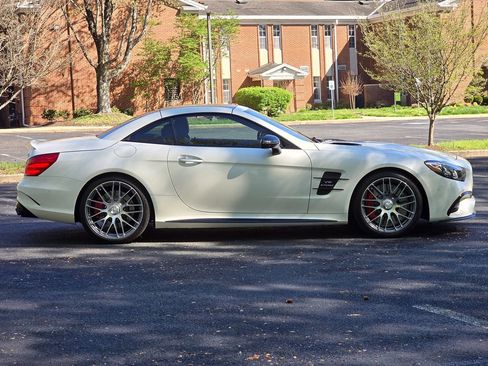 Used 2017 Mercedes-Benz SL 63 AMG image 16