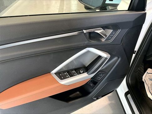 Used 2024 Audi Q3 2.0T Premium Plus w/ Premium Plus Package image 11