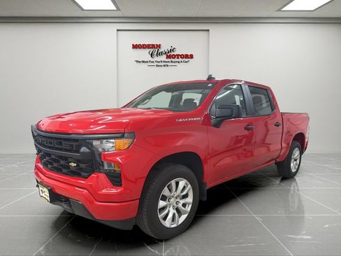 Used 2023 Chevrolet Silverado 1500 Custom AWD/4WD image 1