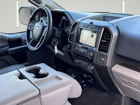 Used 2016 Ford F150 XLT w/ Equipment Group 302A Luxury image 13