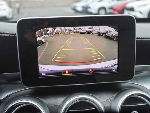 Used 2015 Mercedes-Benz C 300 Sport image 20