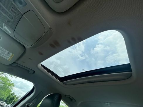 Used 2013 Ford Fusion Titanium FWD image 12