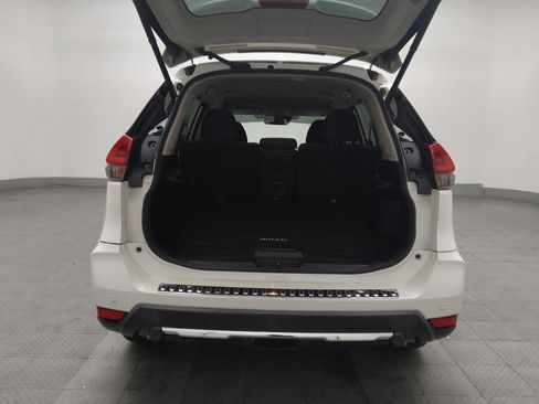 Used 2020 Nissan Rogue SV FWD image 29