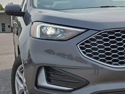 Used 2024 Ford Edge SEL image 9