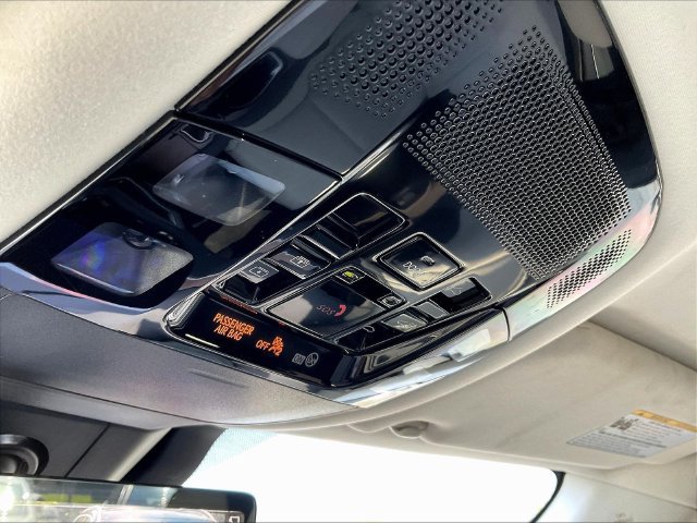 Used 2023 Lexus RX 350 Premium Plus w/ Cold Area Package FWD image 17