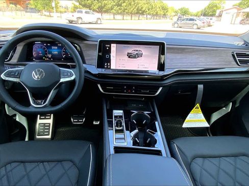 New 2026 Volkswagen Atlas SEL Premium R-Line AWD/4WD image 5