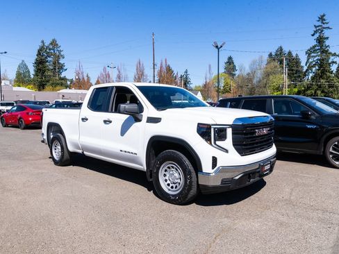 Used 2023 GMC Sierra 1500 Pro w/ Pro Value Package AWD/4WD image 28