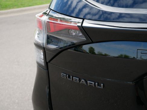 Used 2025 Subaru Forester Limited AWD/4WD image 17