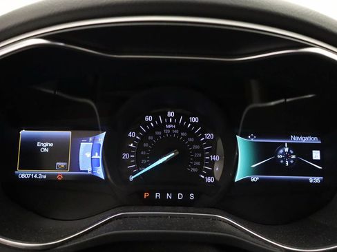 Used 2016 Ford Fusion SE FWD image 4