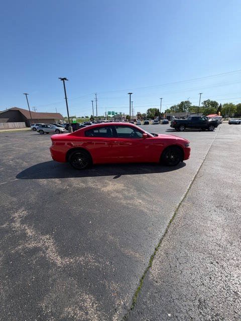 Used 2022 Dodge Charger SXT RWD image 7