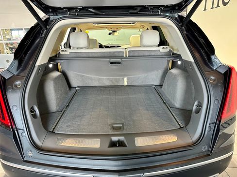 Used 2021 Cadillac XT5 Premium Luxury AWD/4WD image 34