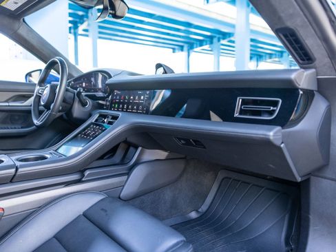 Certified 2023 Porsche Taycan Turbo AWD/4WD image 33