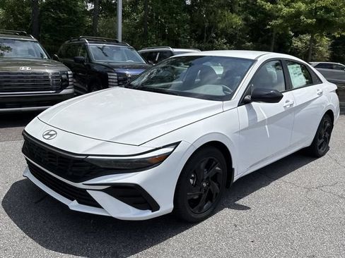 New 2026 Hyundai Elantra Sport FWD image 3