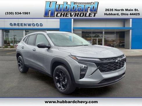 New 2026 Chevrolet Trax LT w/ Driver Confidence Package FWD image 1