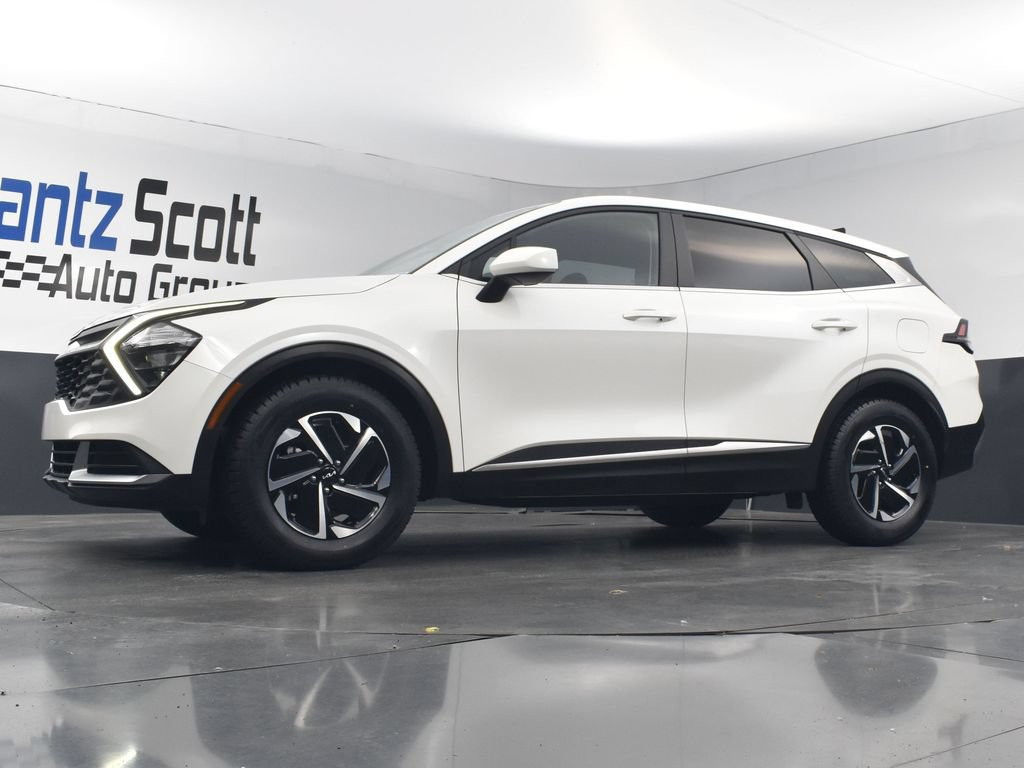 Used 2023 Kia Sportage LX FWD image 18