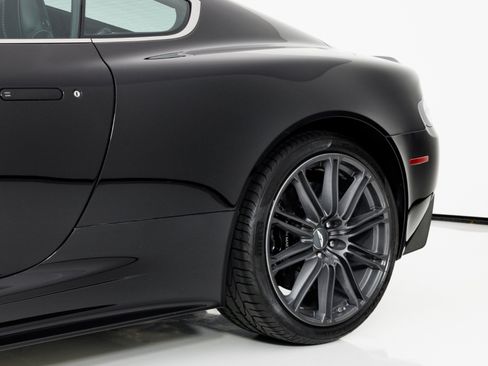 Used 2009 Aston Martin DBS Coupe RWD image 58