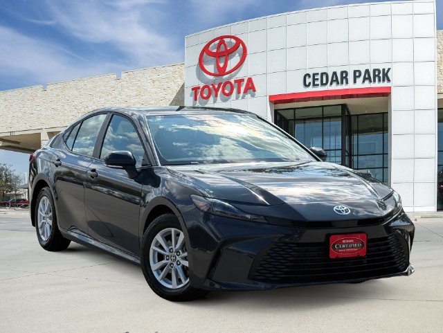 Used 2026 Toyota Camry LE w/ Convenience Package FWD image 1