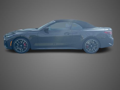 New 2026 BMW 440i xDrive Convertible w/ Premium Package image 9