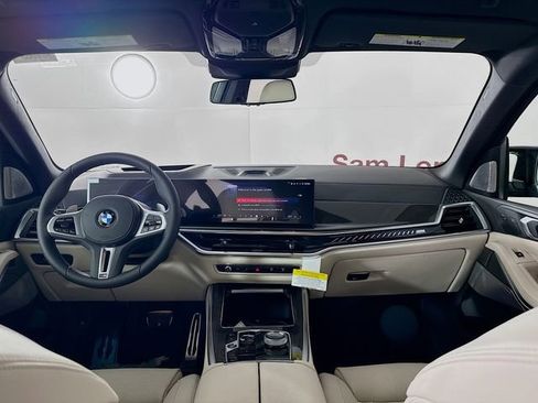 New 2026 BMW X5 M60i image 24