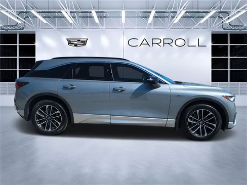 Used 2024 Acura ZDX A-Spec image 2
