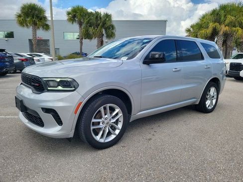Used 2023 Dodge Durango GT image 4