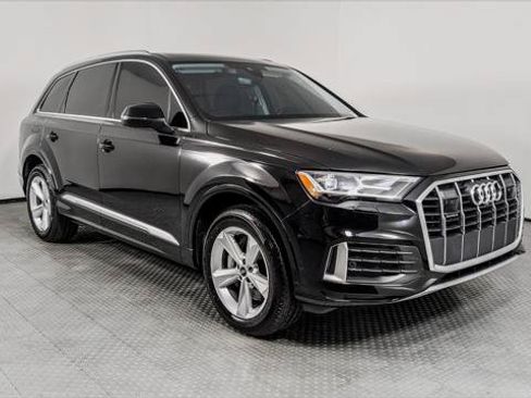 Used 2023 Audi Q7 2.0T Premium w/ Convenience Package AWD/4WD image 11
