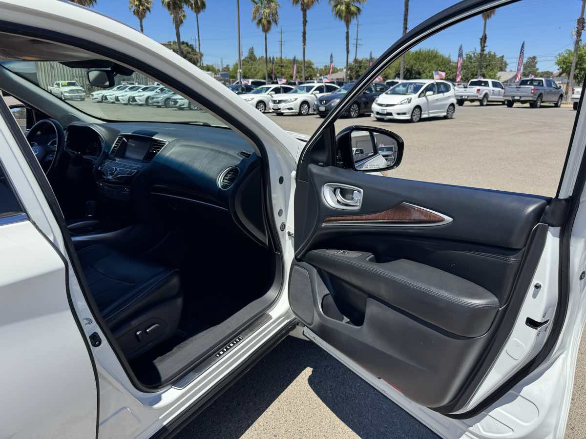 Used 2015 INFINITI QX60 Luxe w/ Deluxe Touring Package AWD/4WD image 18