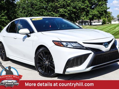 Used 2022 Toyota Camry XSE w/ Cold Weather Package image 1