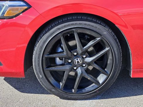 Used 2023 Honda Civic Sport image 9