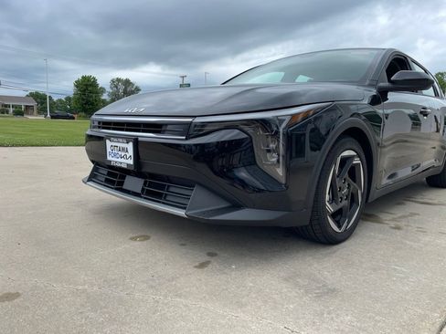 New 2026 Kia K4 EX FWD image 14