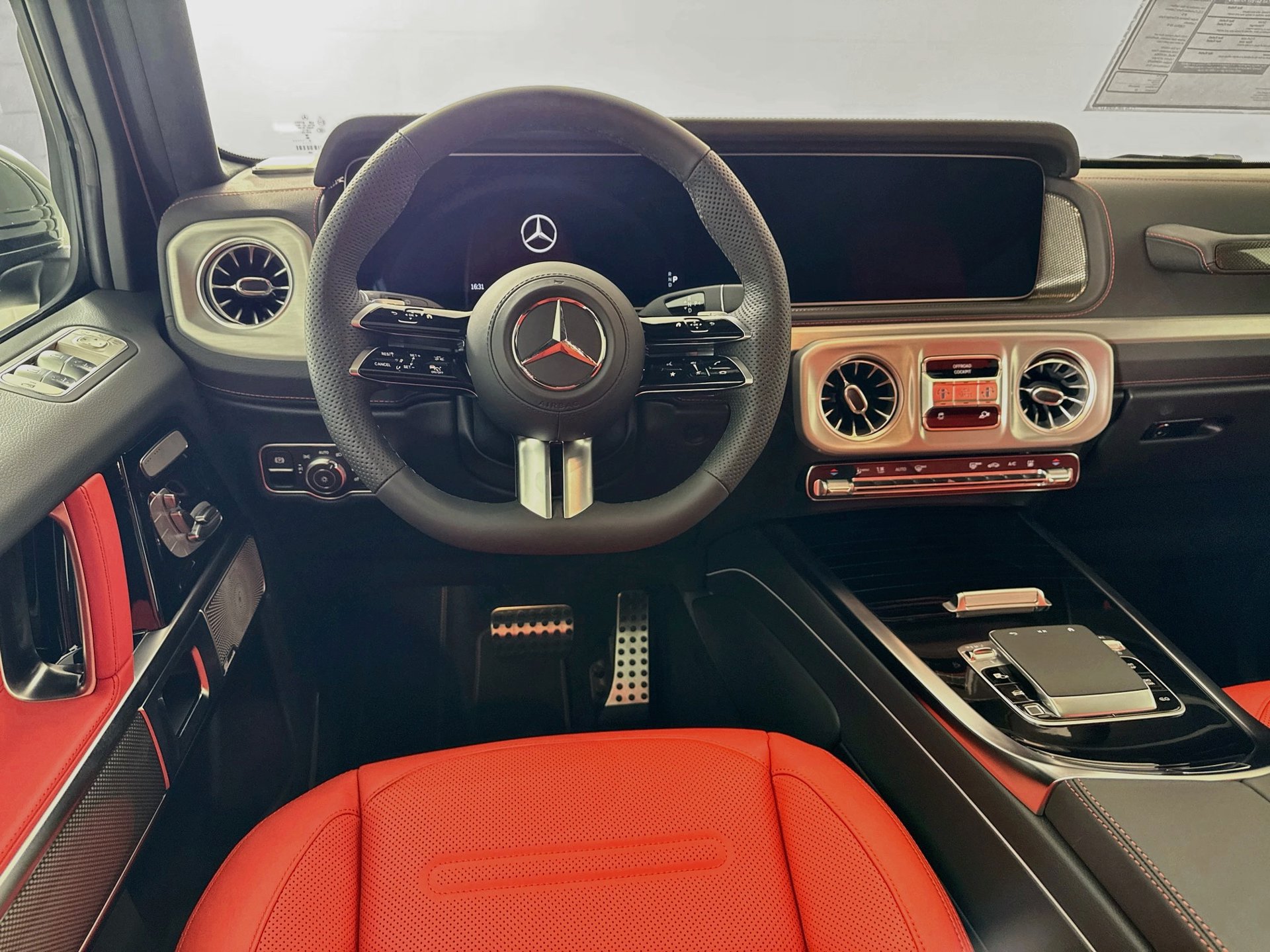 New 2027 Mercedes-Benz G 580 e image 25