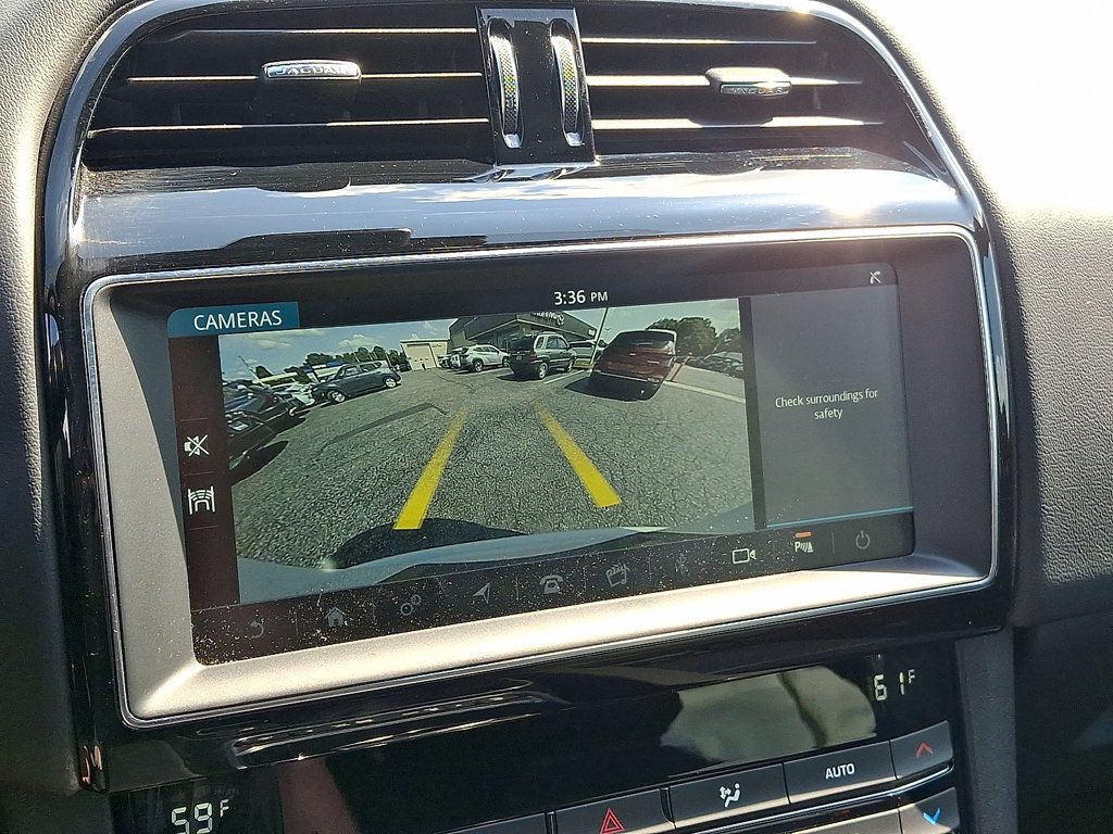 Used 2020 Jaguar F-PACE Premium AWD/4WD image 7