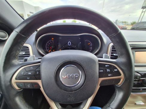 Used 2014 Jeep Grand Cherokee Laredo w/ Quick Order Package 23E AWD/4WD image 12