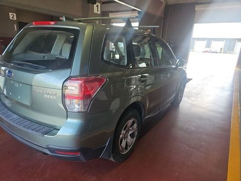 Used 2017 Subaru Forester 2.5i w/ Protection Package #1 AWD/4WD image 4