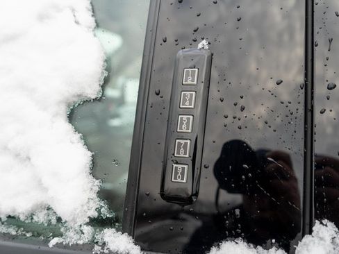 Used 2022 Ford F350 XLT w/ XLT Value Package image 12