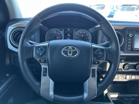 Used 2019 Toyota Tacoma SR5 image 26