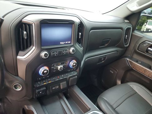 Used 2022 GMC Sierra 1500 Denali w/ Denali Premium Package AWD/4WD image 28