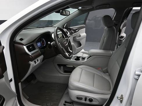 Used 2021 GMC Acadia SLT FWD image 14
