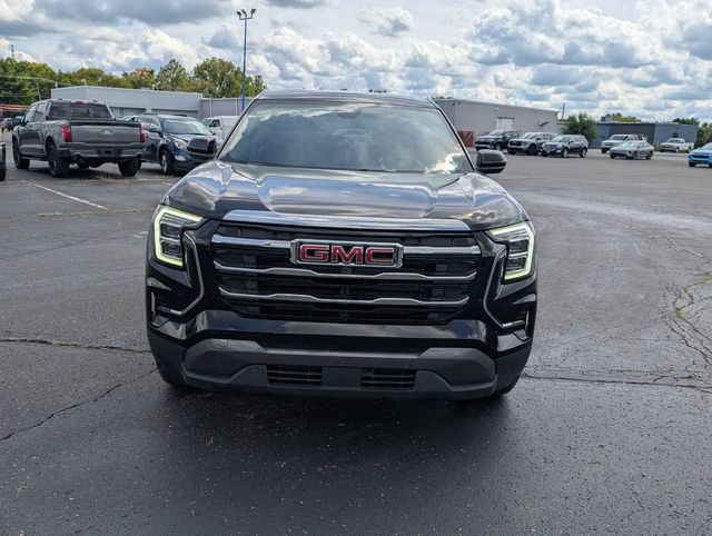 Used 2026 GMC Terrain Elevation AWD/4WD image 2