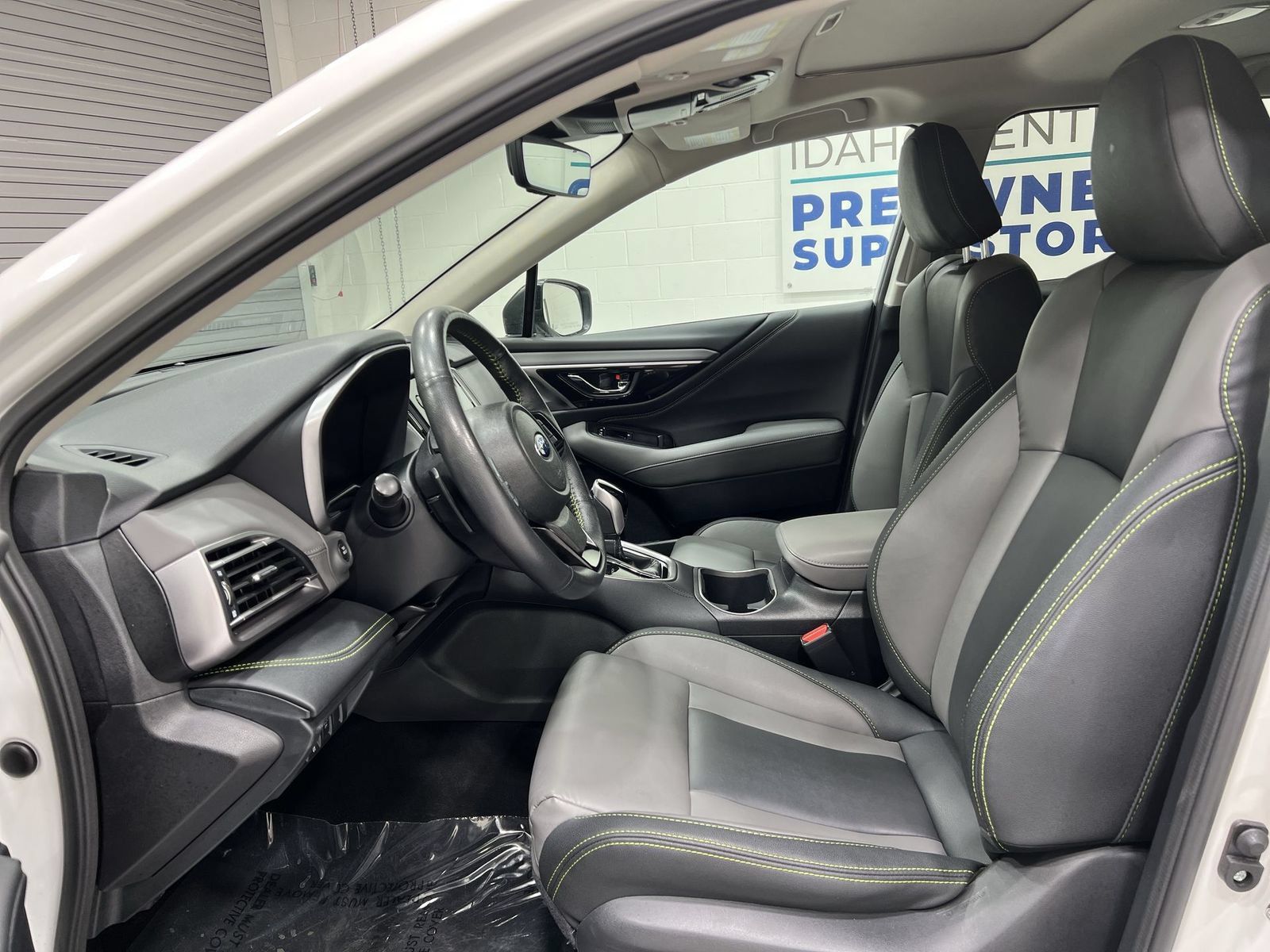 Used 2024 Subaru Outback Onyx Edition AWD/4WD image 11