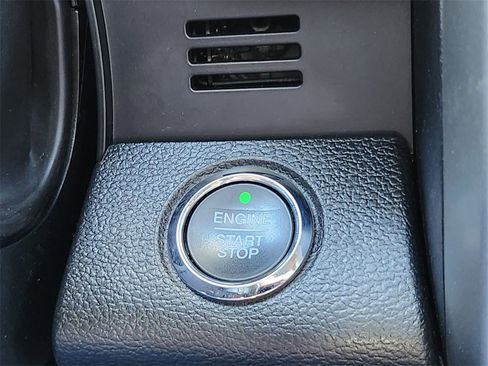 Used 2017 Ford F350 Lariat w/ Lariat Ultimate Package image 21