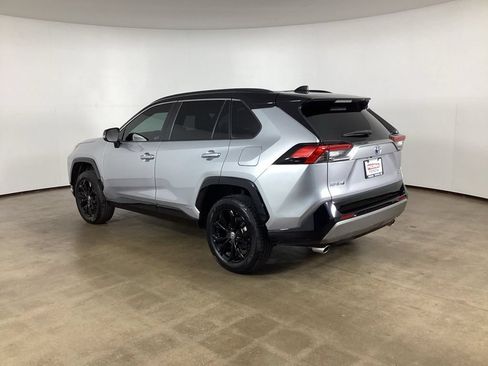 Used 2023 Toyota RAV4 XSE AWD/4WD image 15