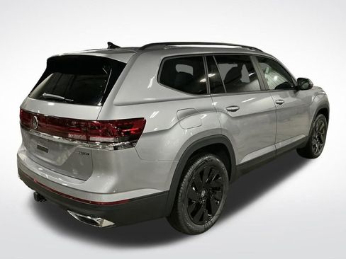 New 2026 Volkswagen Atlas SE image 5