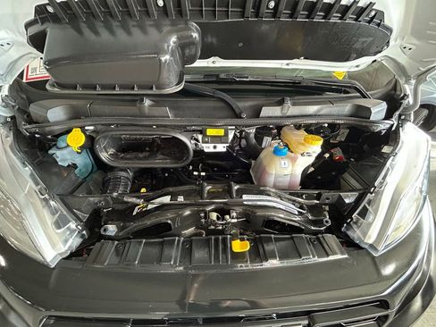 Used 2025 RAM ProMaster 2500 w/ Convenience Group image 20