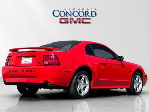 Used 2001 Ford Mustang GT RWD image 4
