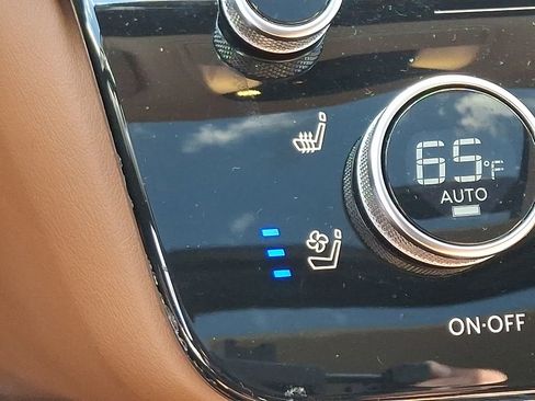 Used 2023 INFINITI QX60 Sensory w/ Vision Package AWD/4WD image 27