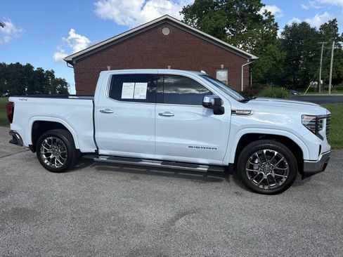 Used 2026 GMC Sierra 1500 SLT w/ SLT Premium Package AWD/4WD image 3