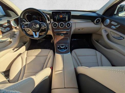 Used 2021 Mercedes-Benz C 300 4MATIC Sedan image 21